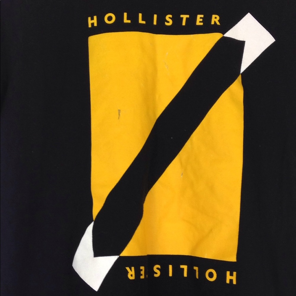 Hollister tee shirt - Picture 2 of 5